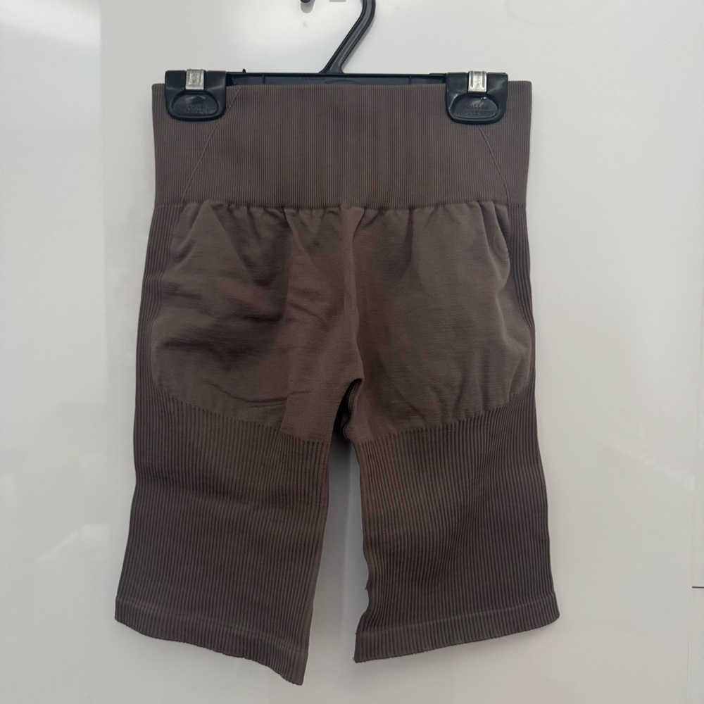 Lazuli Label Shorts - Small